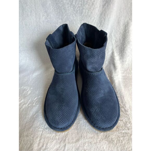 UGG Classic Mini Unlined Perforated Boots – Blue Sz 7 (1016852) - Picture 10 of 16